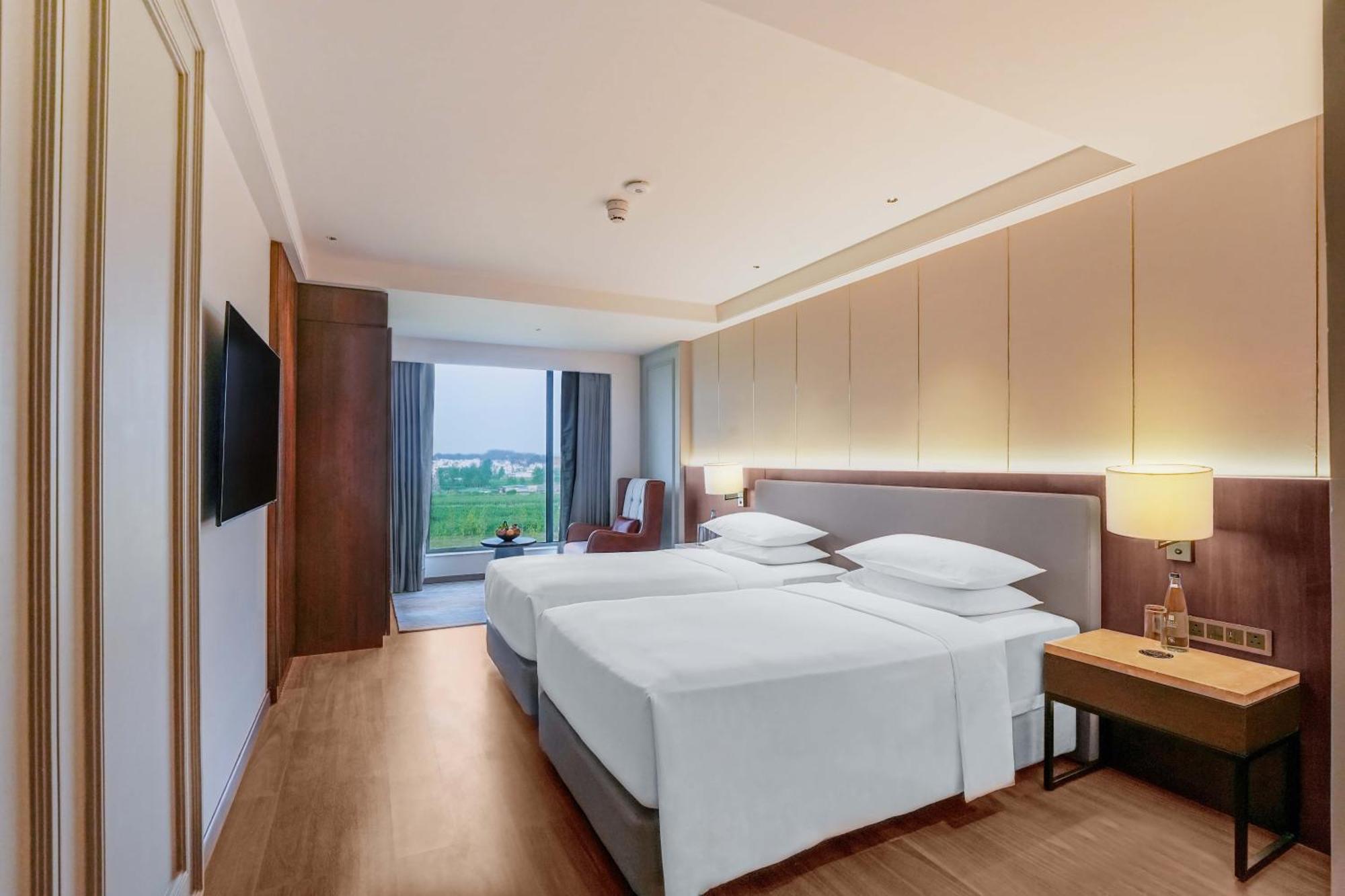 Hyatt Place Haridwār Екстериор снимка